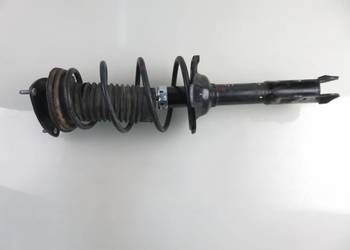 MCPERSON PRAWY PRZEDNI TOYOTA YARIS I 1.0 VVT- i