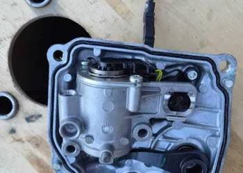 Mechanizm silniczek siłownik blokady parkingowej 0CK 0CL DL382 s-tronic 0CK