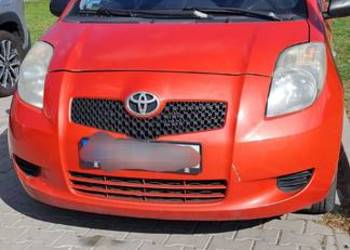 Toyota Yaris 2006 1,3 benzyna. Kraj