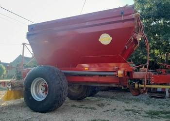 Rozsiewacz wapna Bredal K65A