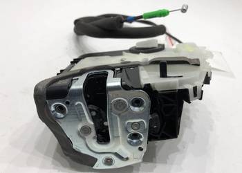 ZAMEK DRZWI LEWY TYŁ LEXUS LBX Crossover