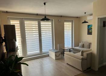 2pok 51met Okolice Jedności Narodowej BALKON/WINDA (Wrocław)