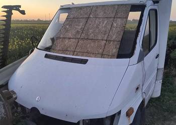 Mercedes 904 na części