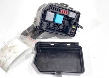 SKRZYNKA BEZPIECZNIKÓW TOYOTA YARIS III 82662-0D321 Hatchback 1.3 99KM