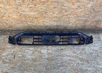 Ślizg mocowanie stelaż wzmocnienie grilla atrapy Audi a6 c8 4K0 4K0807233A