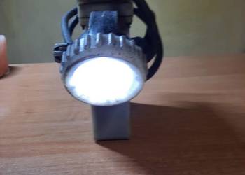 Lampa górnicz stara akumulatorowa,halogen czołowy na kablu, działa.