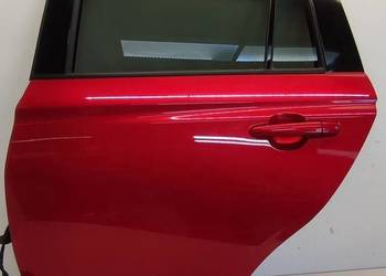 SUZUKI SWIFT MK9 DRZWI LEWY TYŁ ZWP 68004-70T00