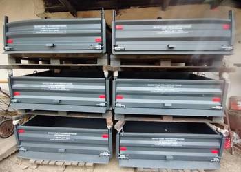 Skrzynia transportowa do ciągnika traktora z kiprem c330 c360 t25 255 235