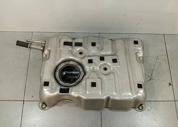 ZBIORNIK PALIWA BAK 2.0 HYBRYDA 241318 Bmw Seria 5 VII (2017-2024) G30/G31