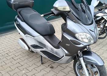 Skuter Piaggio X9