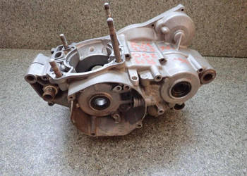 Dwa Kartery Blok Silnika Suzuki RM 250 J115 96-00r