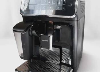 Ekspres do kawy PHILIPS LatteGo EP3241 - Stan bardzo dobry