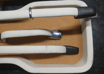 Mercedes W110 W111 deska,klapka schowka ,rączki,