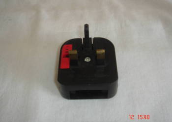 Wtyczka z przejściówką do gniazdka - Anglia 250V 2,5A