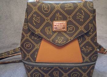 Miejski  stylowy damski plecak .