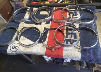 Oryginalna DDR  ramka wkładu odbłyśnika reflektora MZ ETZ 125 150 250 251