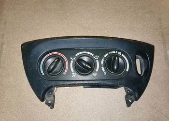 Renault Megane Panel klimatyzacji nawiewu pokrętła obudowa