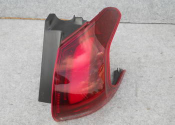 PEUGEOT 2008 LIFT LAMPA PRAWA TYŁ LED
