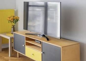 Szafka RTV drewniana designerska