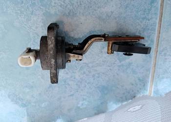 Mitsubishi galant 97-2003 czujnik poziomu oleju