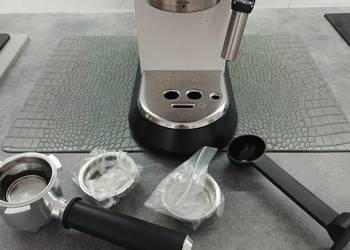 KAWIARKA - EXPRES DO KAWY- DE LONGHI.