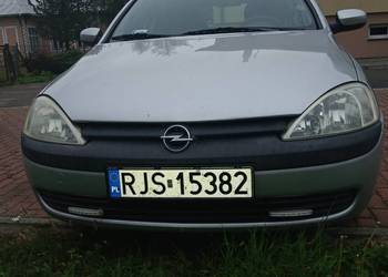 Opel corsa c 1.2 benzyna, klimat. nowa 2003 r. Przebieg  240400, bez korozj