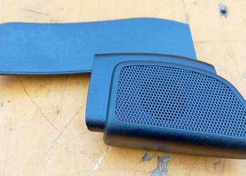 FORD FOCUS MK3 III OSŁONA ZASLEPKA LUSTERKA DRZWI PRAWA PRZÓD BM51-18C862A