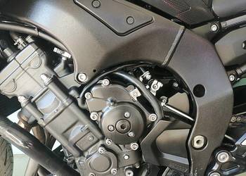 Silnik,słupek,na części Yamaha FZ8
