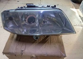 Audi A6 C5/ reflektor prawy orginal kompletny