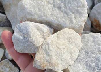 Grys Crystal white 32 Kamienie ogrodowe dekoracyjne ozdobne