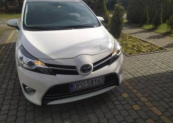 Sprzedam Toyote Verso 2014 1,6 D TOP STAN