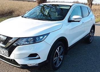Nissan Qashqai 1.2 DIG-T 2018 bogate wyposażenie niski przebieg!