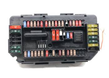 SKRZYNKA BEZPIECZNIKÓW BMW F31 9224879 Kombi 12-19 2.0 143KM MODUŁ