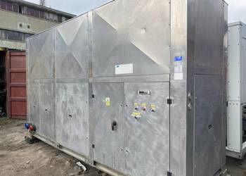 Agregat wody lodowej chiller MAS ACPK190 o wydajności 190 kW