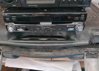 Radio pioneer ekran wysuwany