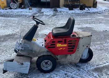 Podgarniacz do paszy ruszt Westermann cm 2 samojezdny traktorek obory bydła