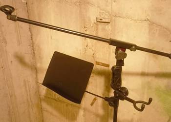 MODYFIKOWANY HERKULES STATYW MIKROFONOWY pulpit kabel lampka pokrowiec uchw