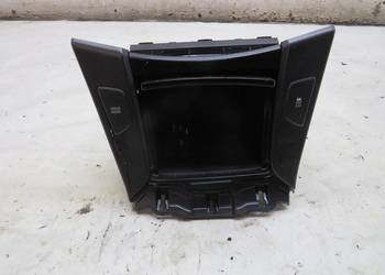 SCHOWEK PANEL ŚRODKOWY I40 LIFT 846353Z600