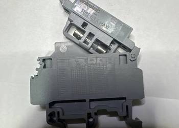 Złącze bezpiecznikowe firmy Entrelec na szynę Th 35