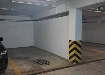 Garaż (11 met) okolice Zaporoskiej (Wrocław)