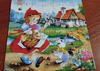 puzzle świąteczne Mikołaj czerwony kapturek 56 elementów