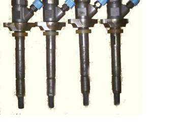 WTRYSKIWACZ PEUGEOT CITROEN 1.6HDI 0445110297