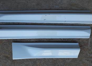 VOLVO XC60 II LISTWA DRZWI PRAWA PRZÓD PRAWYCH 31440294