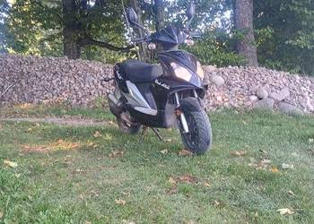 Skuter longija 50