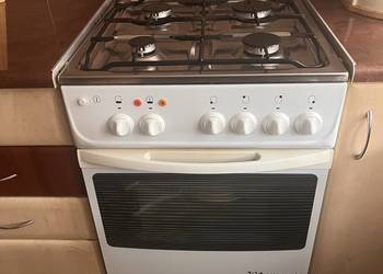 Kuchenka gazowa ( piekarnik elektryczny) Mastercook . 50 cm