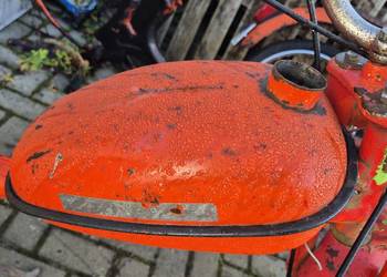 Motorynka zbiornik paliwa
