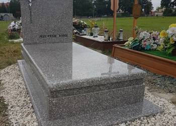Nagrobek pojedynczy,brąz królewski SOBÓTKA KAM-BRUX  nr.1806