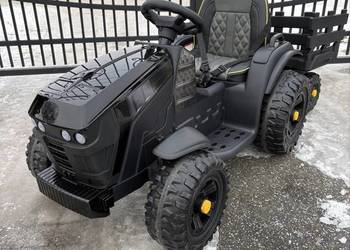 Traktor Na Akumulator Titanium Z Przyczepą Nowy Elektryczny