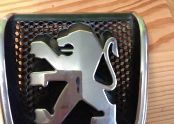 PEUGEOT 406 ZNACZEK LOGO  9623832877 EMBLEMAT