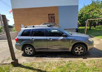 Mitsubishi Outlander I Mitsubishi Outlander 2.0 Comfort - po LIFCIE -- USZK